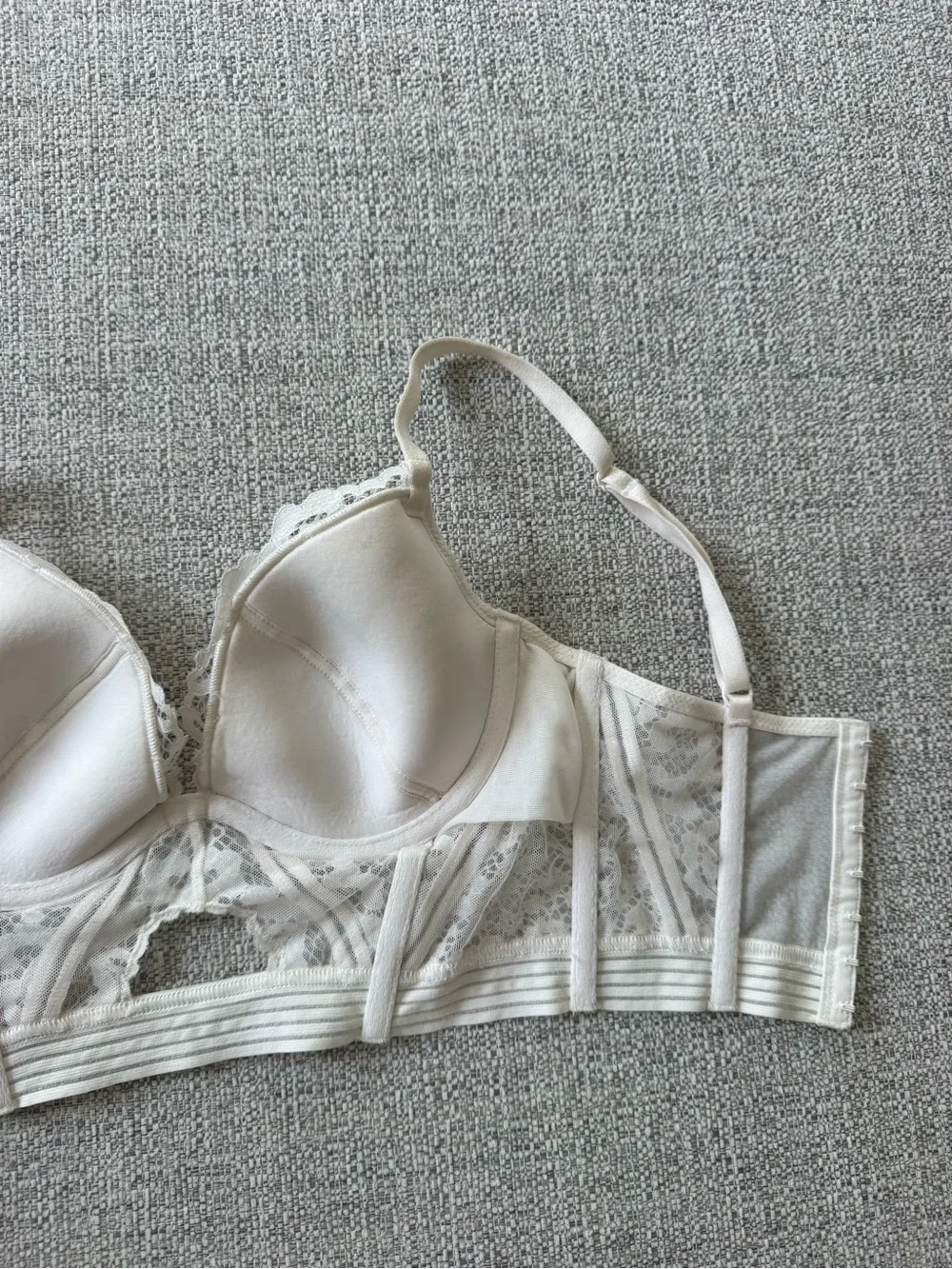 Victoria's Secret Dream Angels Floral Lace Longline Bra